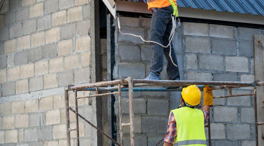 Expert Emergency Roof Repairs services in Murrayville, IL